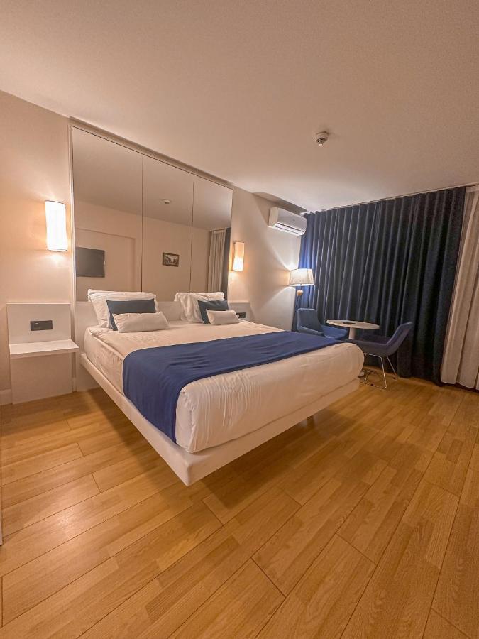 Hotel Batumi Floor40 Exterior foto