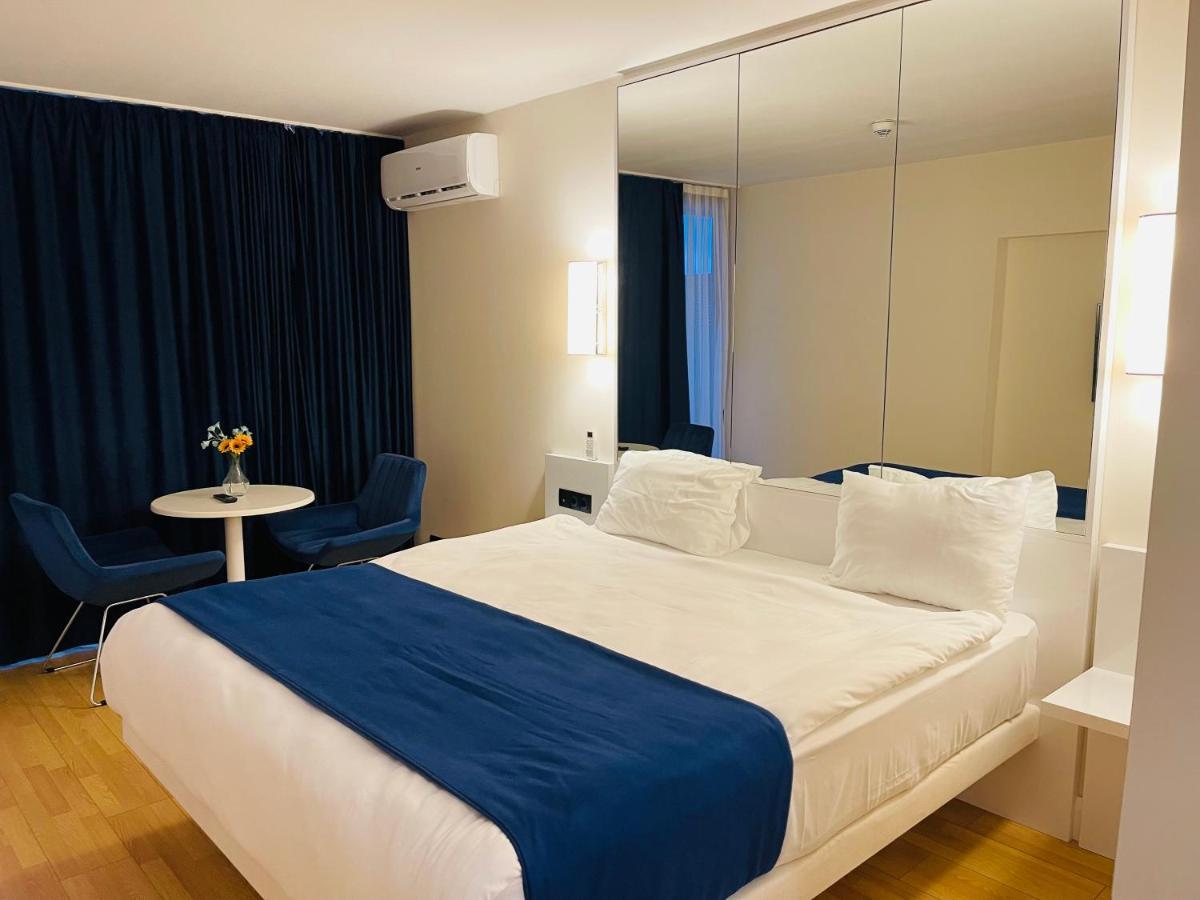 Hotel Batumi Floor40 Exterior foto